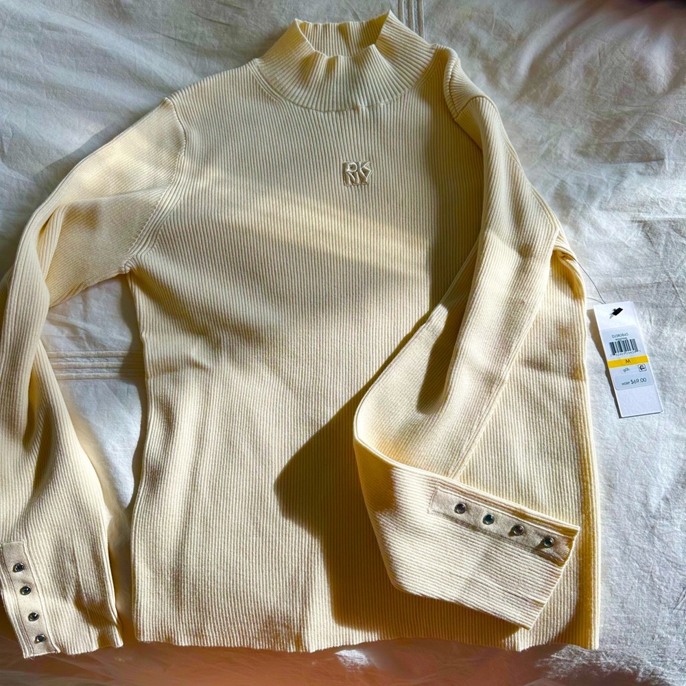 DKNY Jeans Women's Rib Long Sleeve Slim Fit Sweater Brand New Sz Medium